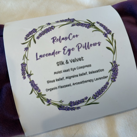 NWT RelaxCoo Lavender Eye Pillow for Relaxation. - Picture 2 of 4